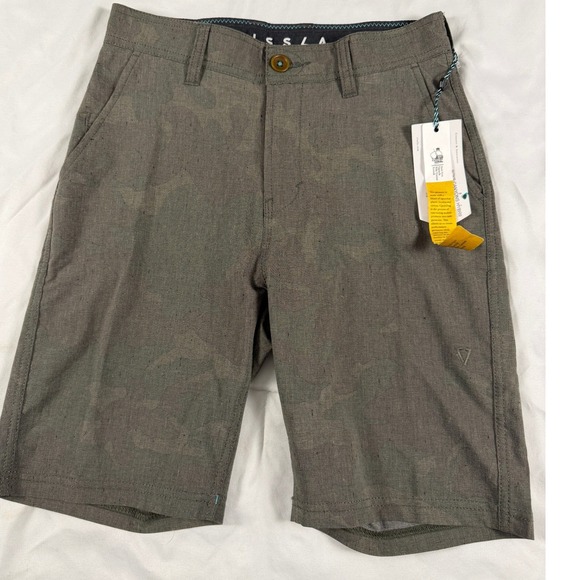 VISSLA Other - Vissla Boys Canyons Hybrid Shorts Camo Grey Size 25 NWT B201CAN4